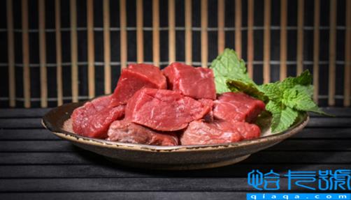 梦到吃羊肉是什么意思-(梦见吃羊肉什么意思)