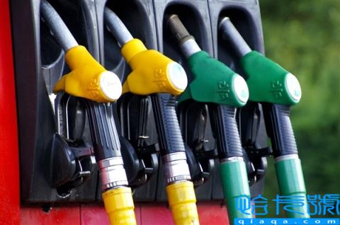 国际油价高位回调：下周国内成品油价或下调 今年第二次