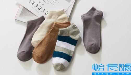 做梦梦到袜子预示什么(梦见袜子是什么意思有什么预兆)