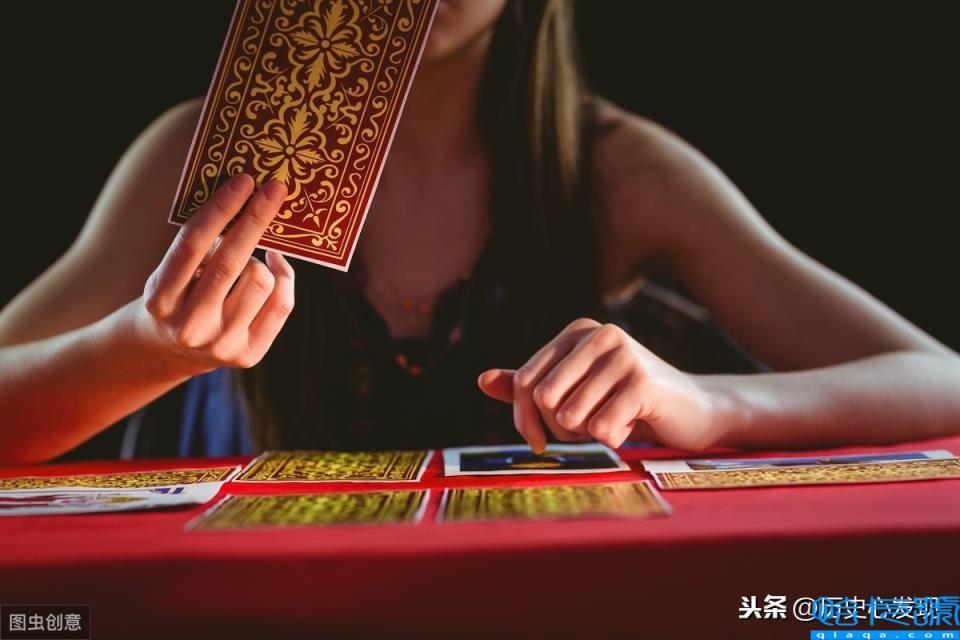 为什么塔罗牌预言很准确？(塔罗牌准吗)