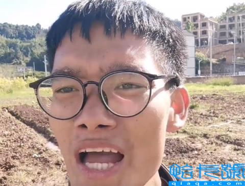 男生卖力宣传母校云南农大！网友吐槽：实为“招生减章”