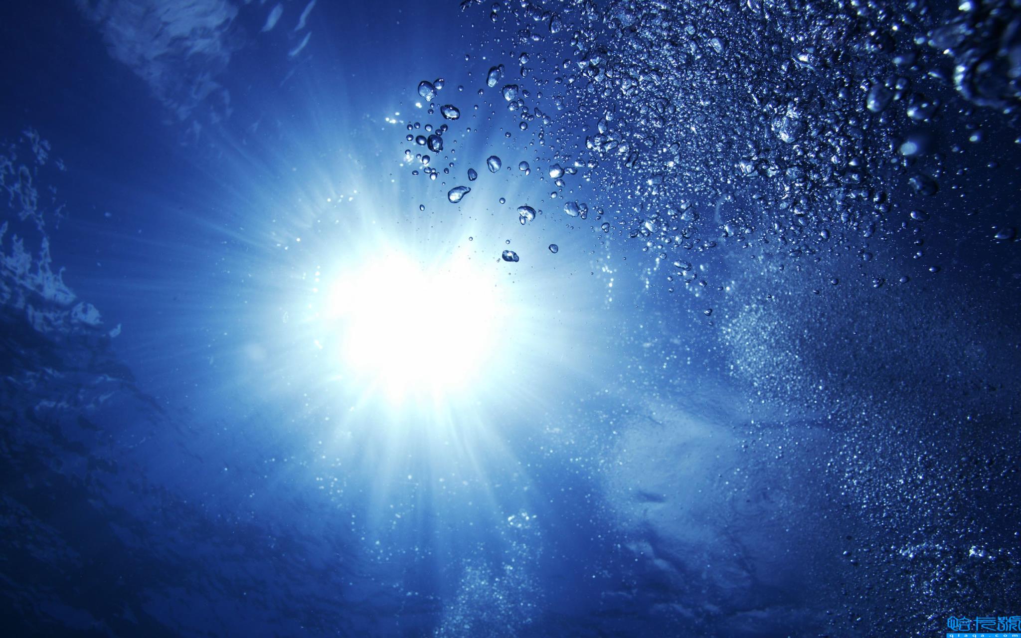 哄女生睡觉的暖心话(让女孩早点睡觉的温柔句子)