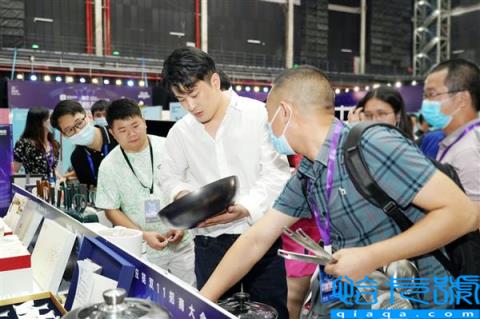 前瞻布局供应链体系 辛选集团创始人辛巴辛有志打造C2M供应链