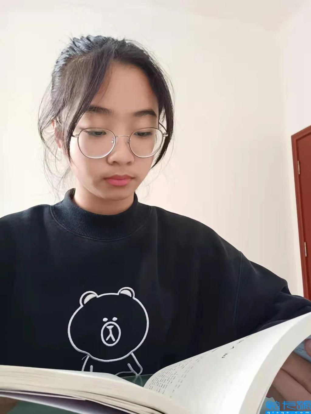 统领昆休添瑞彩打一数字生肖（老鸹枕头读后感简单）