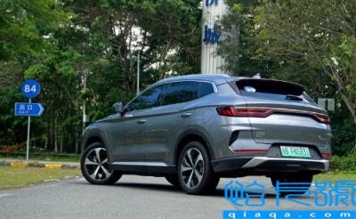 比亚迪宋plus油电混合价格(比亚迪宋plus油电混合能跑多少公里)