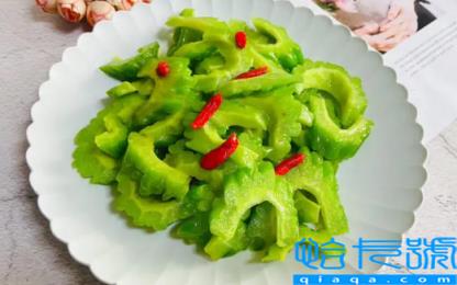 苦瓜怎么炒好吃又不苦还不变色(苦瓜怎么炒颜色好看又绿又脆)