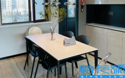 德利丰岩板背面都是粗糙的吗(德利丰岩板背面有logo吗)